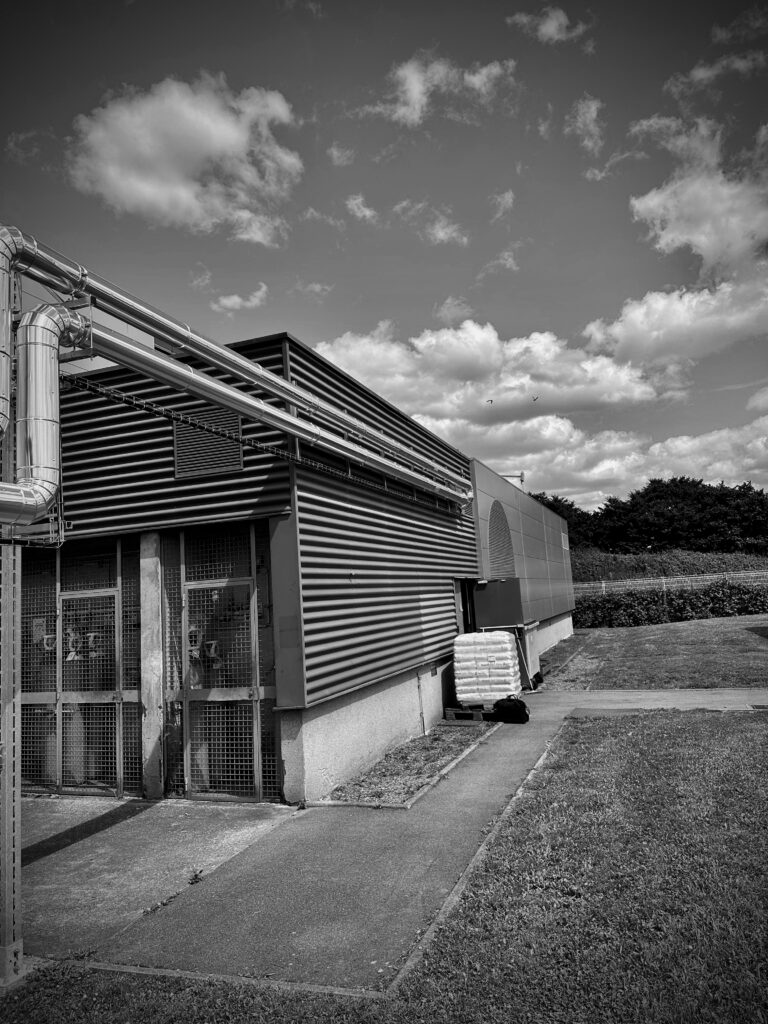 13549324-EEBC-438E-A9DB-64CB21F8BE22_1_201_a