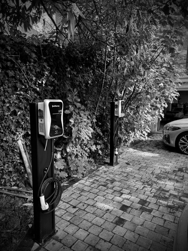 DCB566C5-FFFF-4DDC-849E-8853C331B8BB_1_201_a